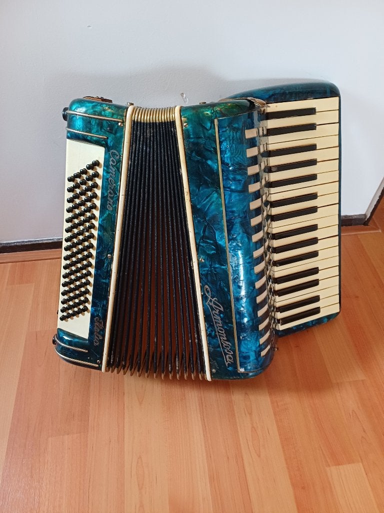 Camerano Accordeon "Armoniosa", Muziek en Instrumenten, Accordeons, Gebruikt, 80-bas, Met koffer, Toetsaccordeon