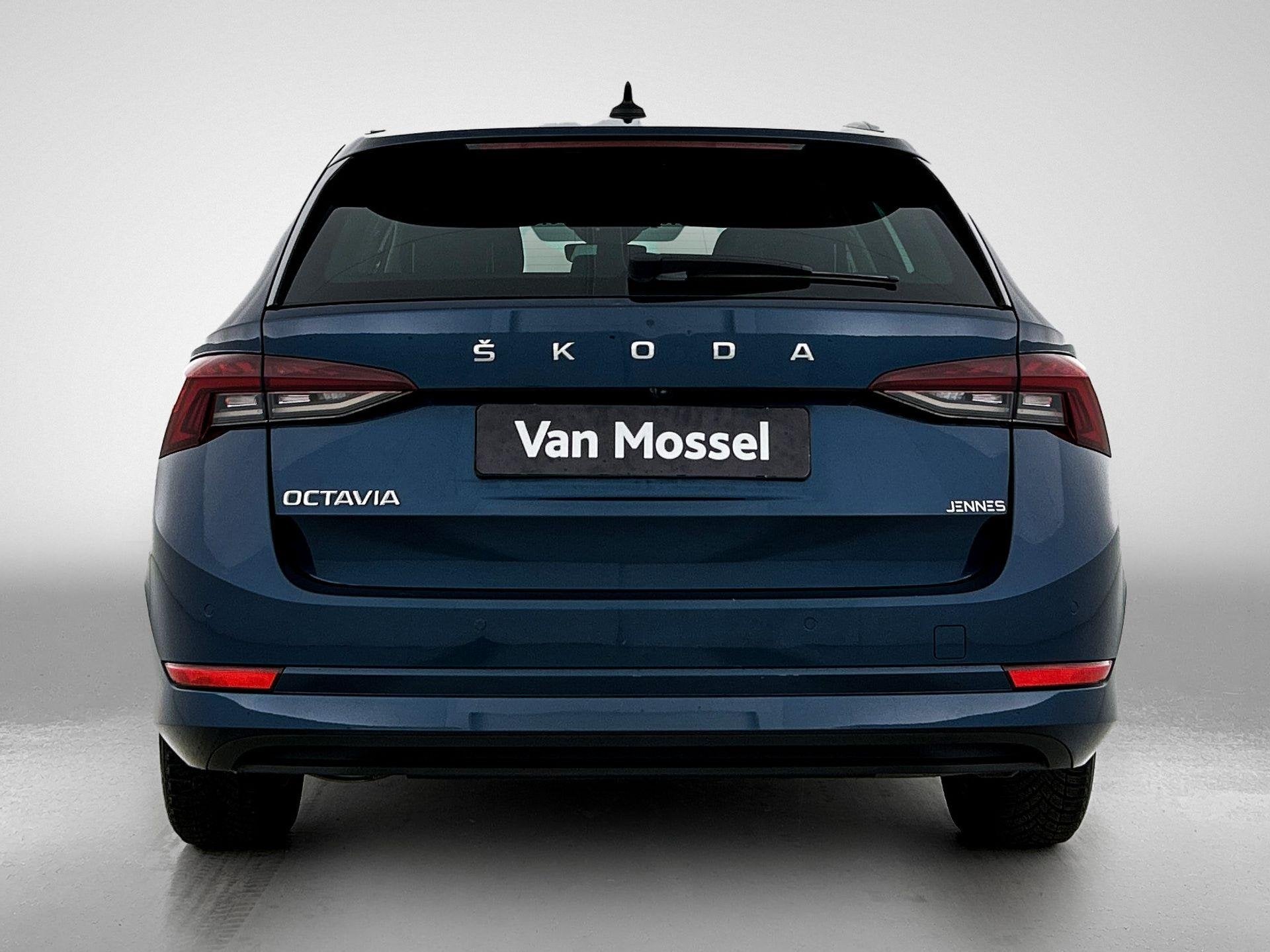 Skoda Octavia Combi 2.0 TDI Ambition | STOELVERWARMING | ELE, Auto's, Voorwielaandrijving, 12 maanden, Stof, Gebruikt