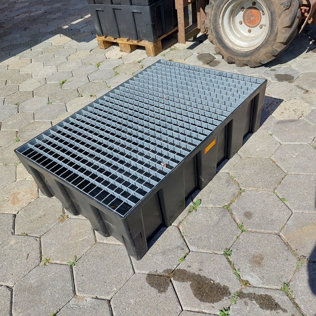 GEREEDSCHAPPEN EN D.I.V SPULLEN, Doe-het-zelf en Verbouw, Gereedschap | Overige machines, Ophalen, Gebruikt