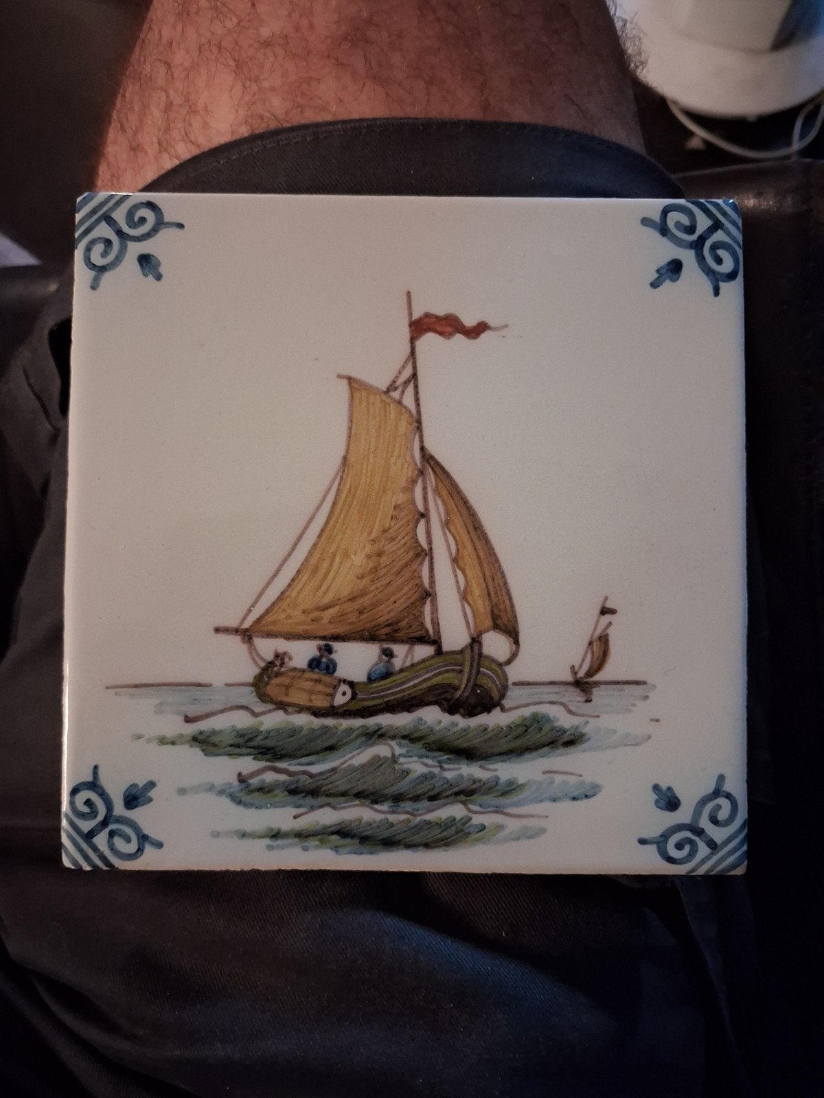Antieke Hollandse Tegel met Zeilschip - 13x13cm, Antiek en Kunst, Ophalen of Verzenden