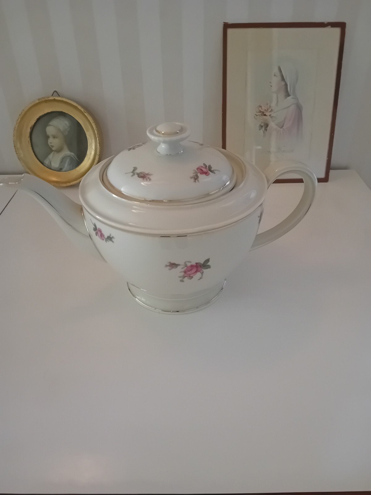 mooie theepot van Hutschenreuther, Antiek en Kunst, Ophalen