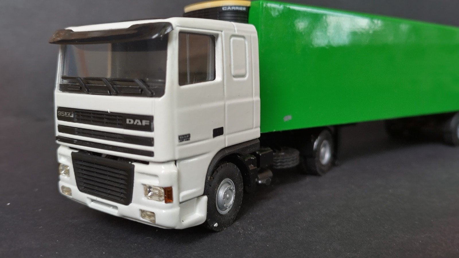 Daf 95 Koeltrailer 1:50 Lion Car Pol, Hobby en Vrije tijd, Verzenden, ., Zo goed als nieuw, .