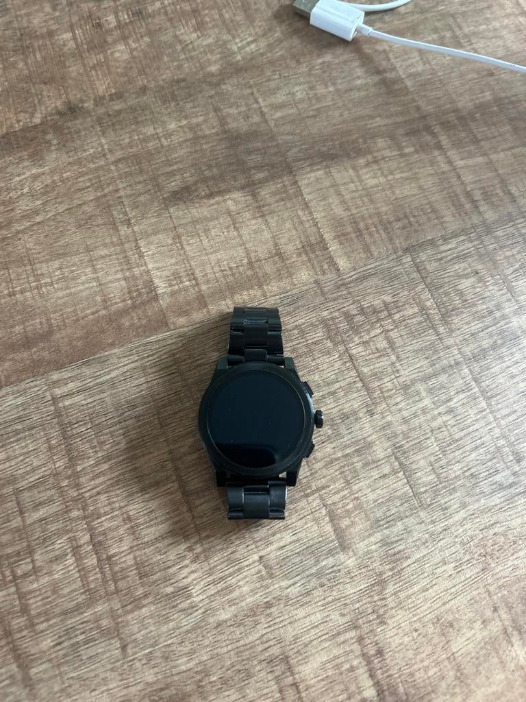 Michael kors Smartwatch Zwart met Oplader, Ophalen, Zo goed als nieuw