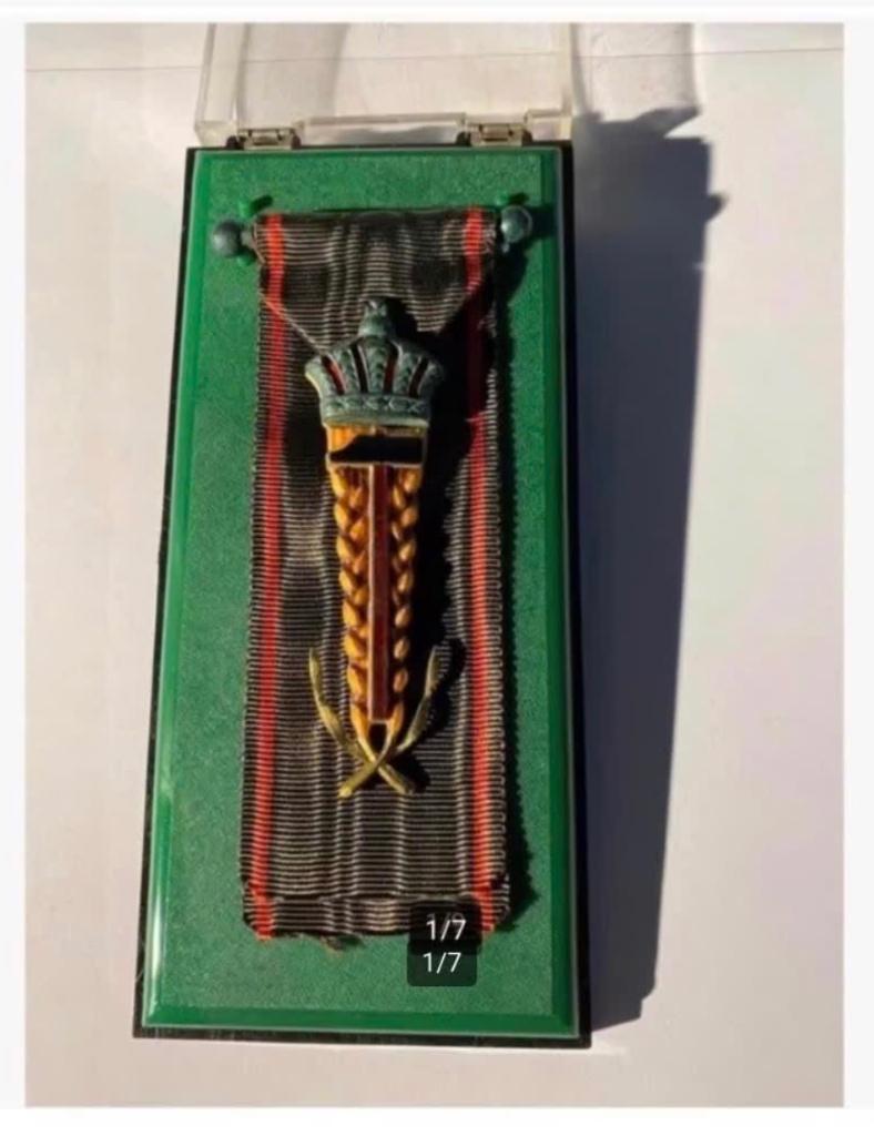 Medaille Koninkrijk Belgie Ereteken Laureaat v/d Arbeid 1959, Ophalen of Verzenden, Overige materialen, Buitenland
