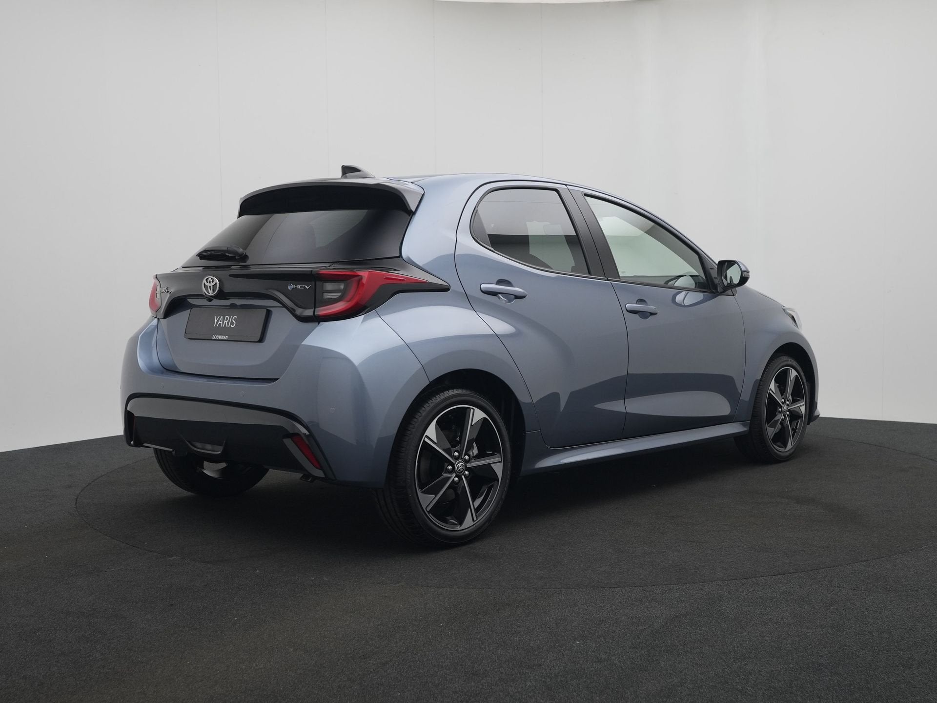Toyota Yaris 1.5 Hybrid 130 Executive | Halflederen Bekledin, Auto's, 450 kg, Adaptive Cruise Control, Nieuw, Hybride Elektrisch/Benzine