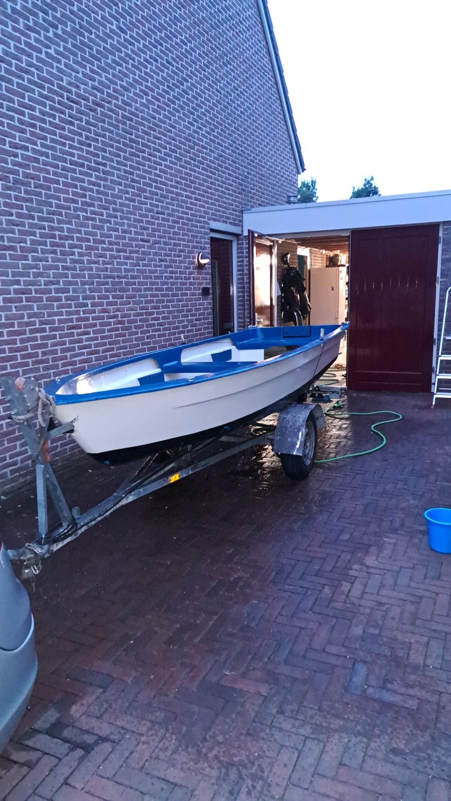 Boot incl trailer, Ophalen, Gebruikt, Polyester, Buitenboordmotor