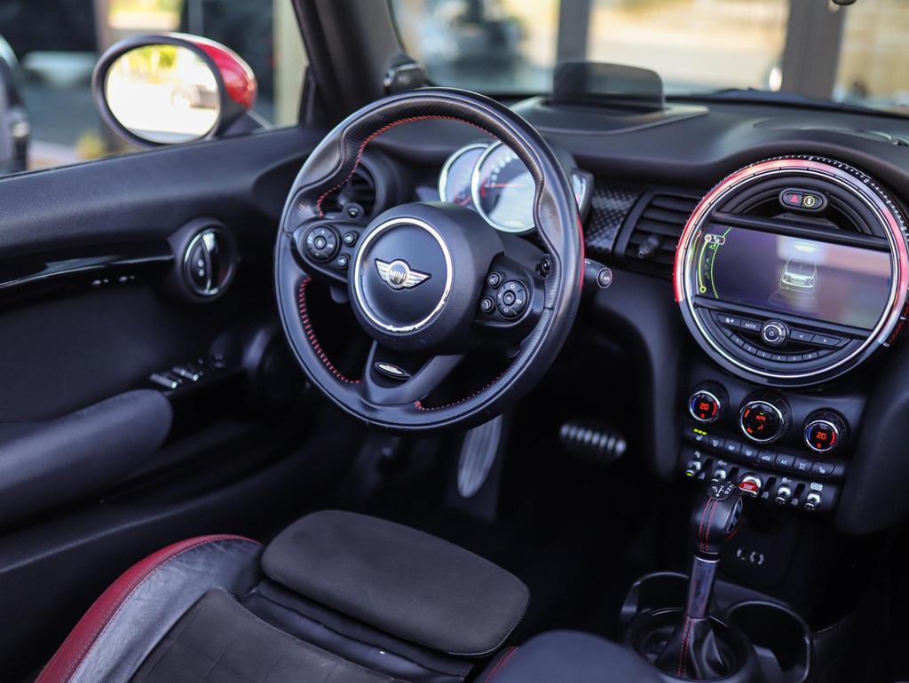 Mini Mini Cabrio 2.0 John Cooper Works Chili | H/K | Keyless, 1998 cc, Gebruikt, 4 cilinders, Cabriolet