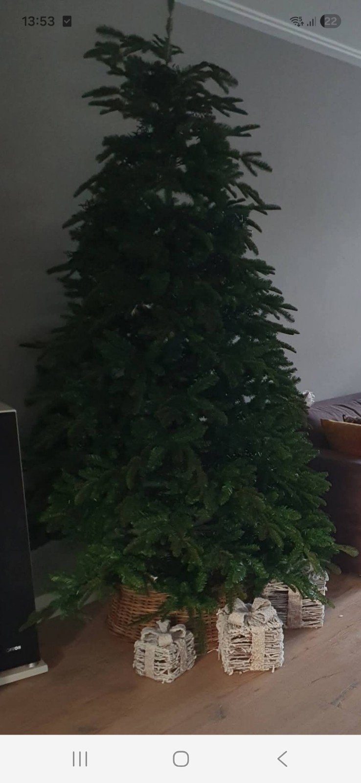 Kerstboom kunst, Ophalen