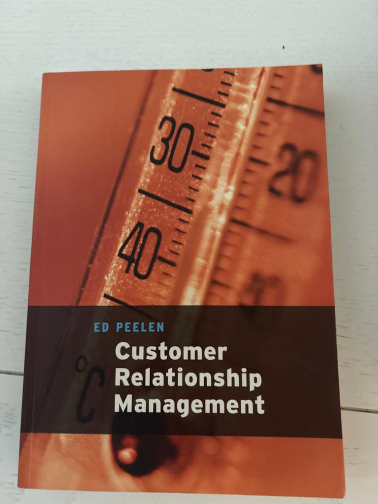 E. Peelen - Customer Relationship Management, Ophalen of Verzenden, Zo goed als nieuw, Overige niveaus, E. Peelen