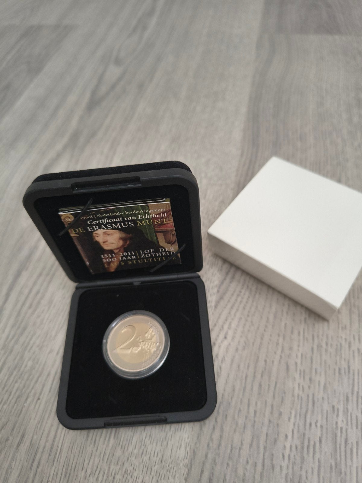 Erasmus Munt 2 Euro Proof 2011, Postzegels en Munten, Munten | Nederland, Losse munt, Euro's, Koningin Beatrix, Ophalen of Verzenden