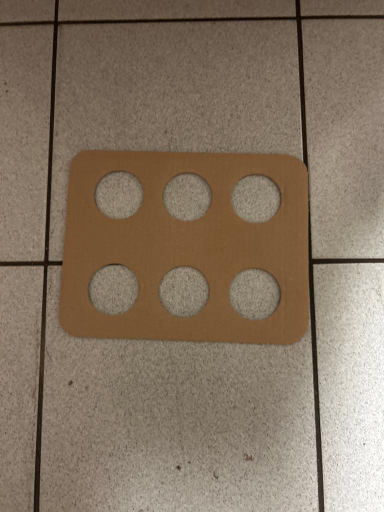 Partij Kartonnen draagtrays voor 6 glazen - 150 stuks, Ophalen, Nieuw