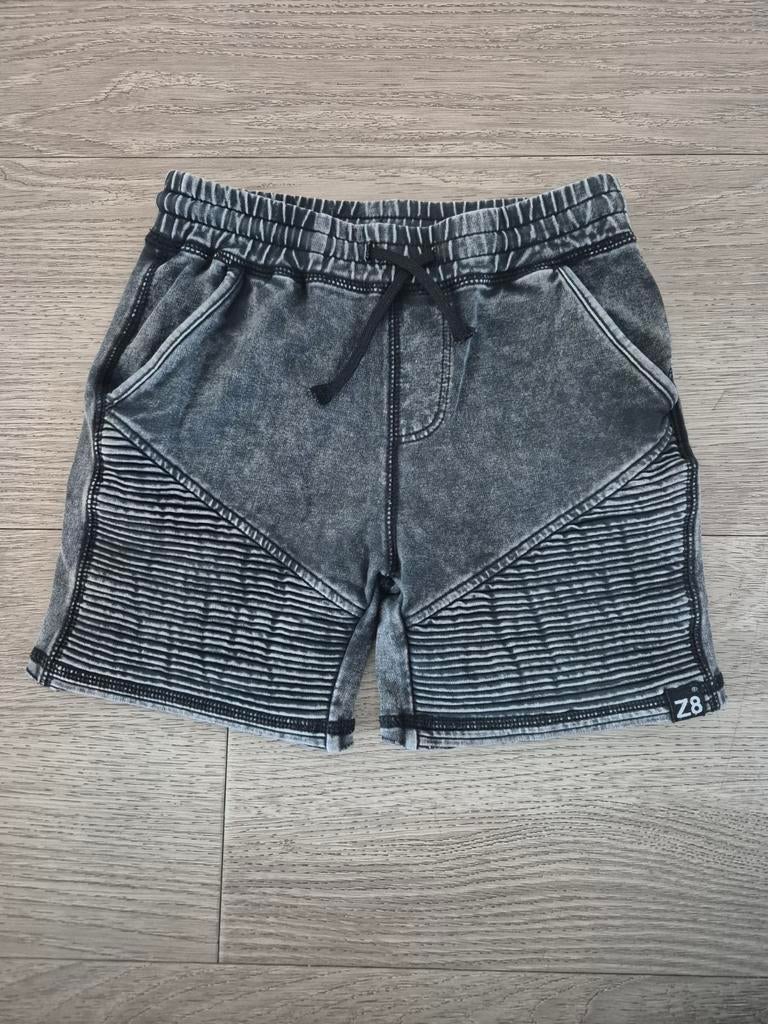 Z8 pax korte broek short zwart mt 128, Ophalen of Verzenden, Zo goed als nieuw, Jongen, Broek