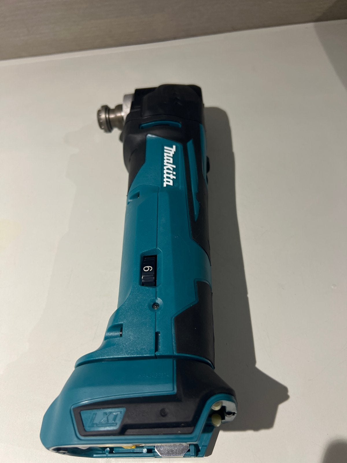 Makita DTM51 Multitool - Zo goed als nieuw, N, N, Nieuw, Ophalen of Verzenden