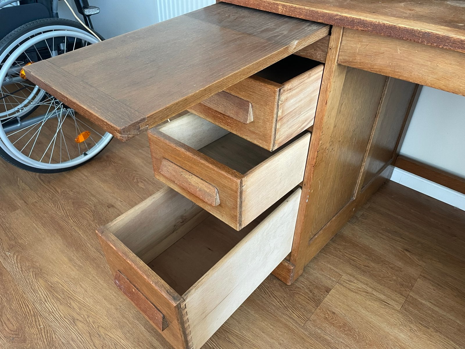 Antiek bureau met rolluik, demontabel en inclusief sleutels, Huis en Inrichting, Bureaus, Ophalen, Demontabel, Gebruikt, Hout