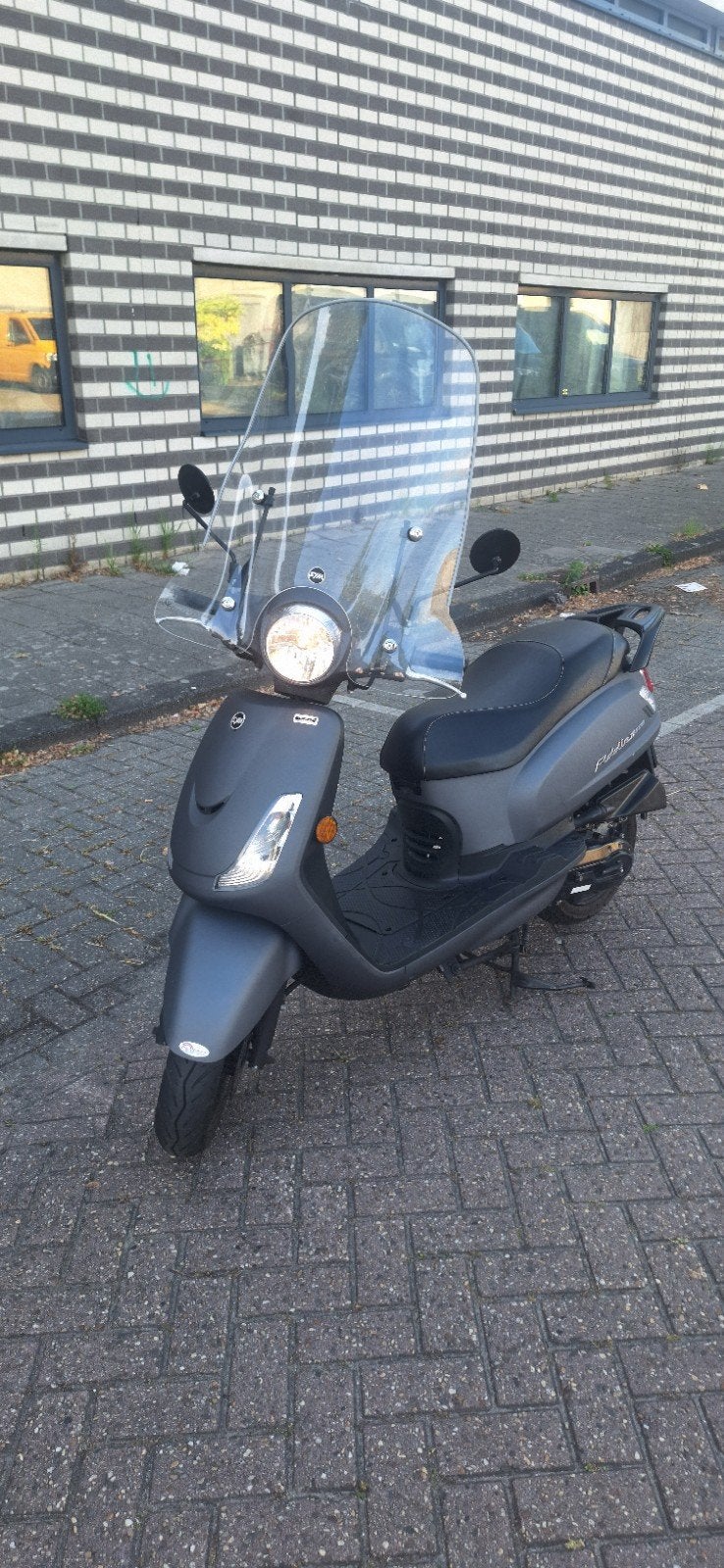 Sym Fiddle 2 NIEUWSTAAT 1200km 45km/u Geel Kenteken, Fietsen en Brommers, Ophalen of Verzenden, Zo goed als nieuw, Benzine, SYM