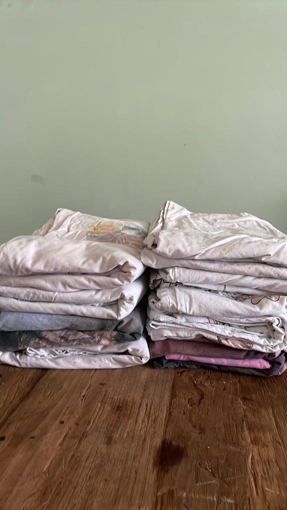 Gratis Diverse 1 persoons dekbedovertrekken met kussensloop, Huis en Inrichting, Slaapkamer | Beddengoed, Ophalen, Gebruikt, Eenpersoons