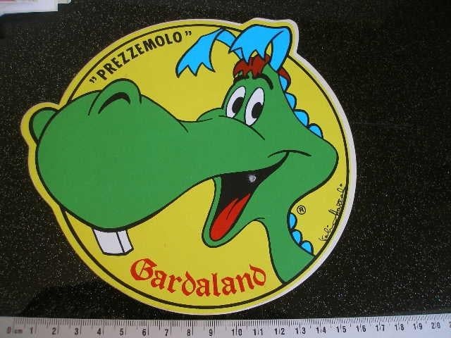 sticker Gardaland prezzemolo logo dinosaurus dino, Verzenden, Zo goed als nieuw, Bedrijf of Vereniging