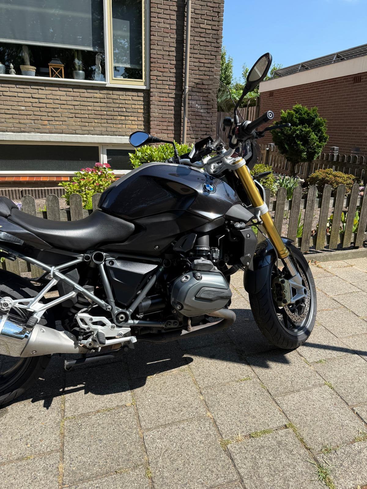 BMW R1200R 2016, Motoren, Occasion, Handvatverwarming, Bedrijf, 125 cc