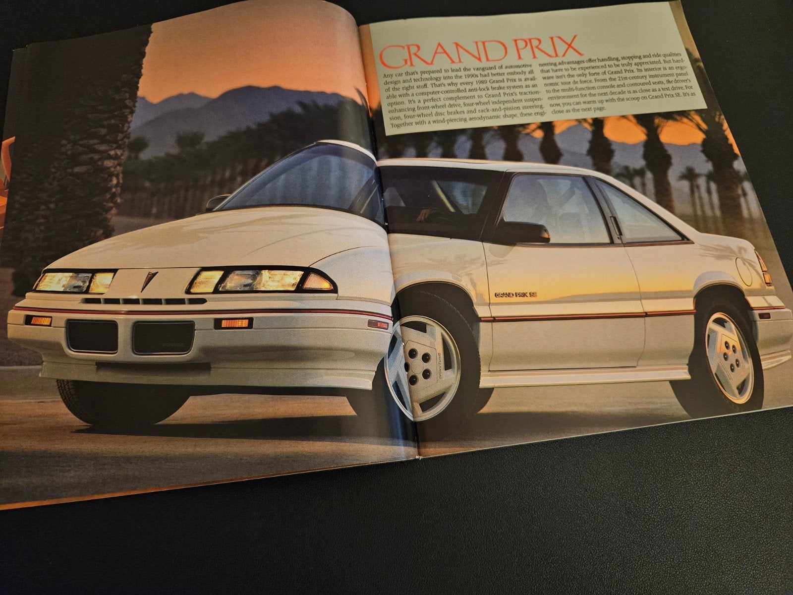 Brochure Pontiac 1989 USA, Ophalen of Verzenden, Zo goed als nieuw, Overige merken