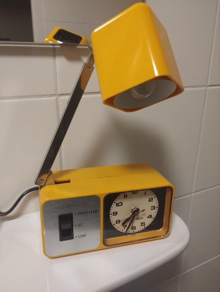 Vintage WIGO Good Old Electric wekker alarm klok met lamp, Huis en Inrichting, Lampen | Wandlampen, Ophalen of Verzenden