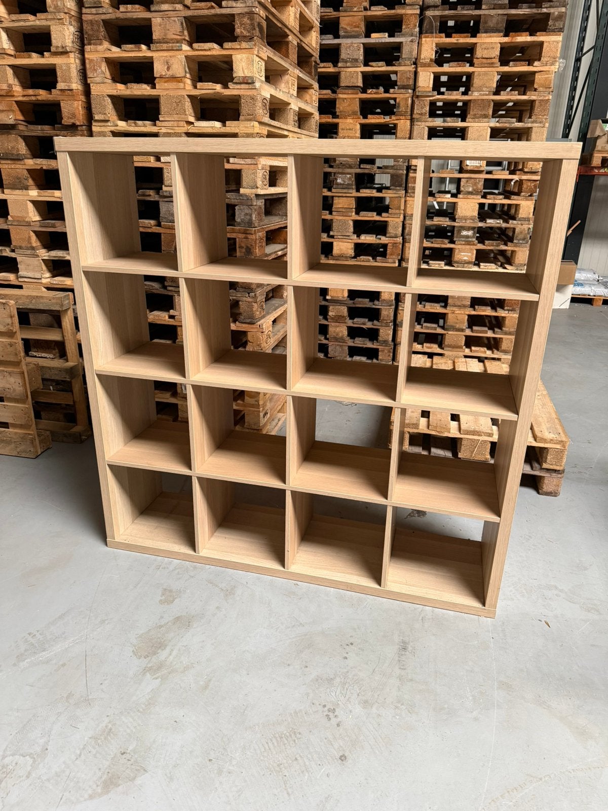Kast ikea Kallax 147 x 147 cm, Ophalen, Gebruikt, 100 tot 150 cm, 25 tot 50 cm