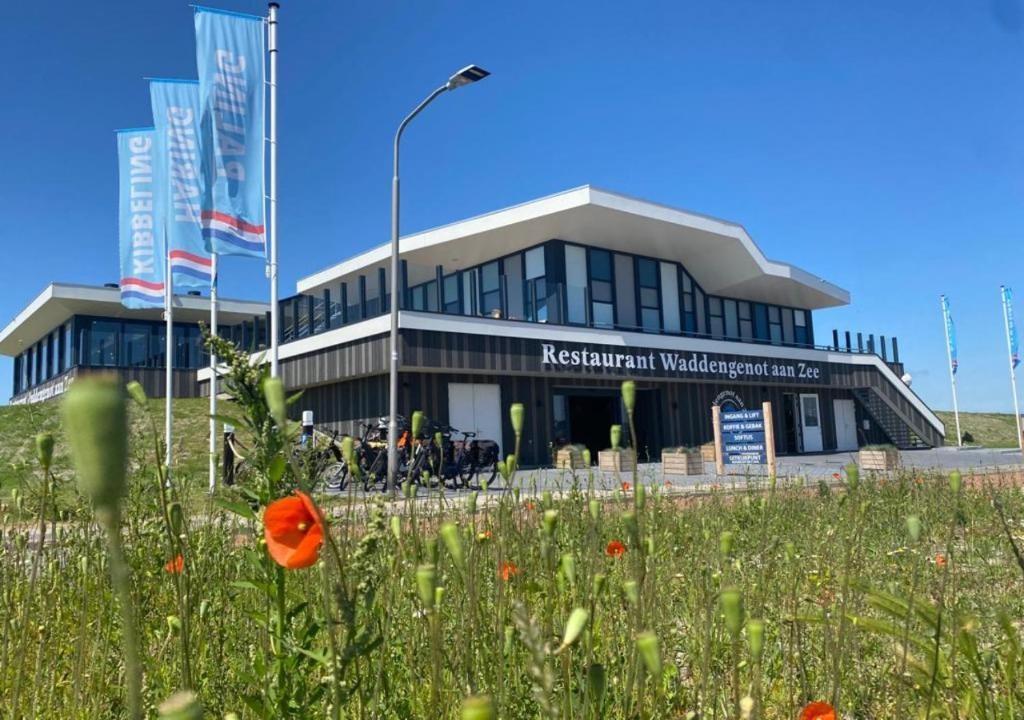 Overnachting mét Ontbijt Hotel Waddengenot Pieterburen (2p, Twee personen, 1 overnachting