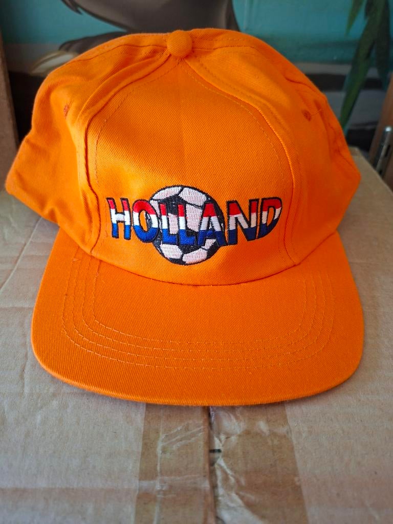 Grote partij nieuwe Holland oranje petten met voetbal, Ophalen of Verzenden, Nieuw, Hoed of Pruik, Oranje of Koningsdag