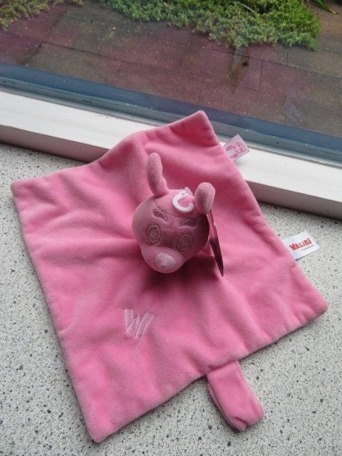 Knuffeldoek Walibi kangoeroe kangaroe mascotte roze velours, Overige typen, Nieuw, Ophalen of Verzenden, Met label