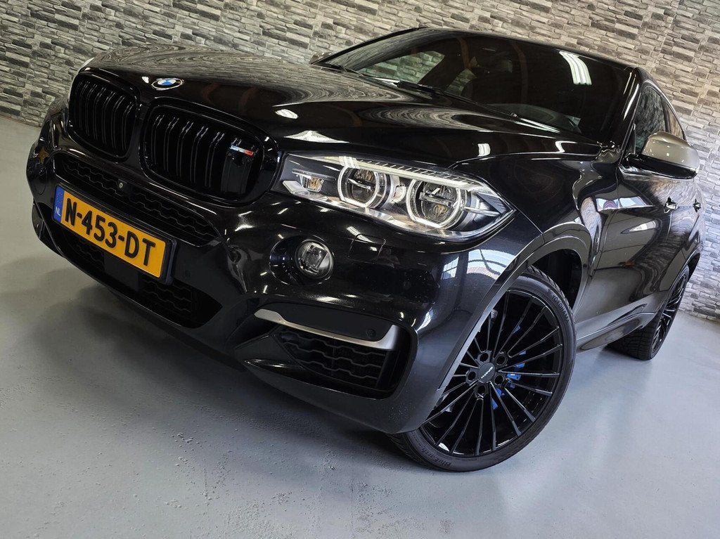 BMW X6 M50d *HUD*360Cam*PANO*Soft-close*Keyless*HarmanKardon, Auto's, BMW, 15 km/l, Gebruikt, Euro 6, 2993 cc