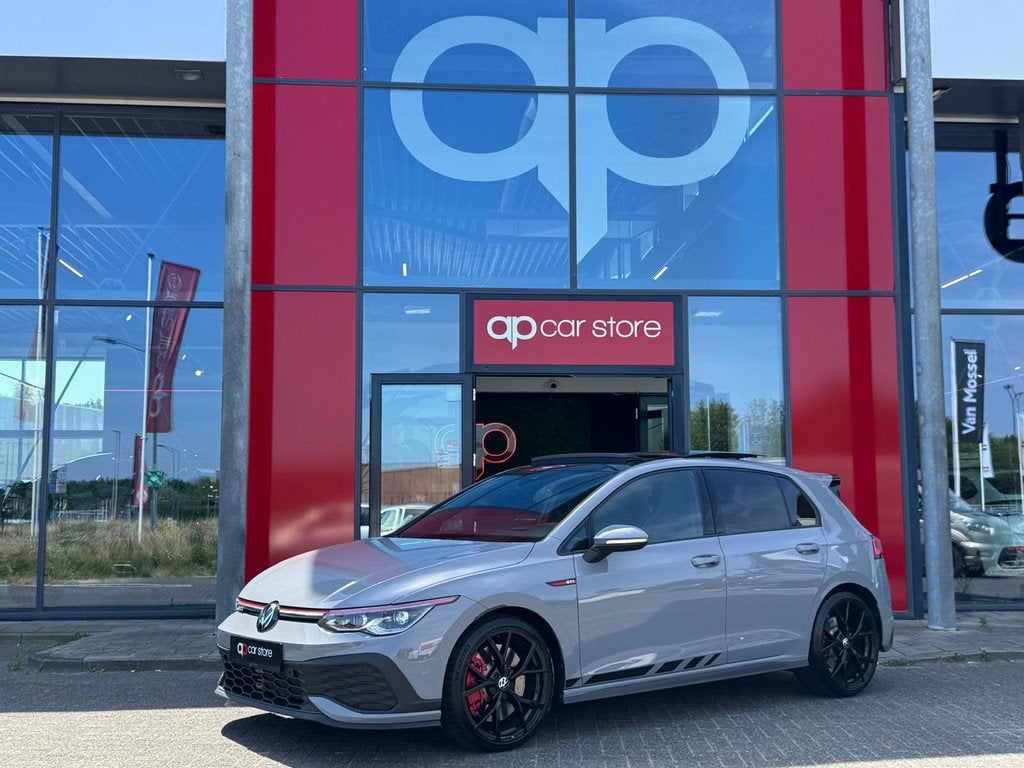 Volkswagen GOLF 2.0 TSI GTI Clubsport Panorama LED Head-Up C, 4 cilinders, 1984 cc, 14 km/l, Golf