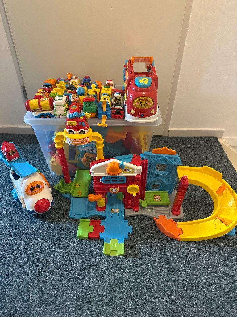 Toet toet auto’s, Ophalen, 2 tot 4 jaar