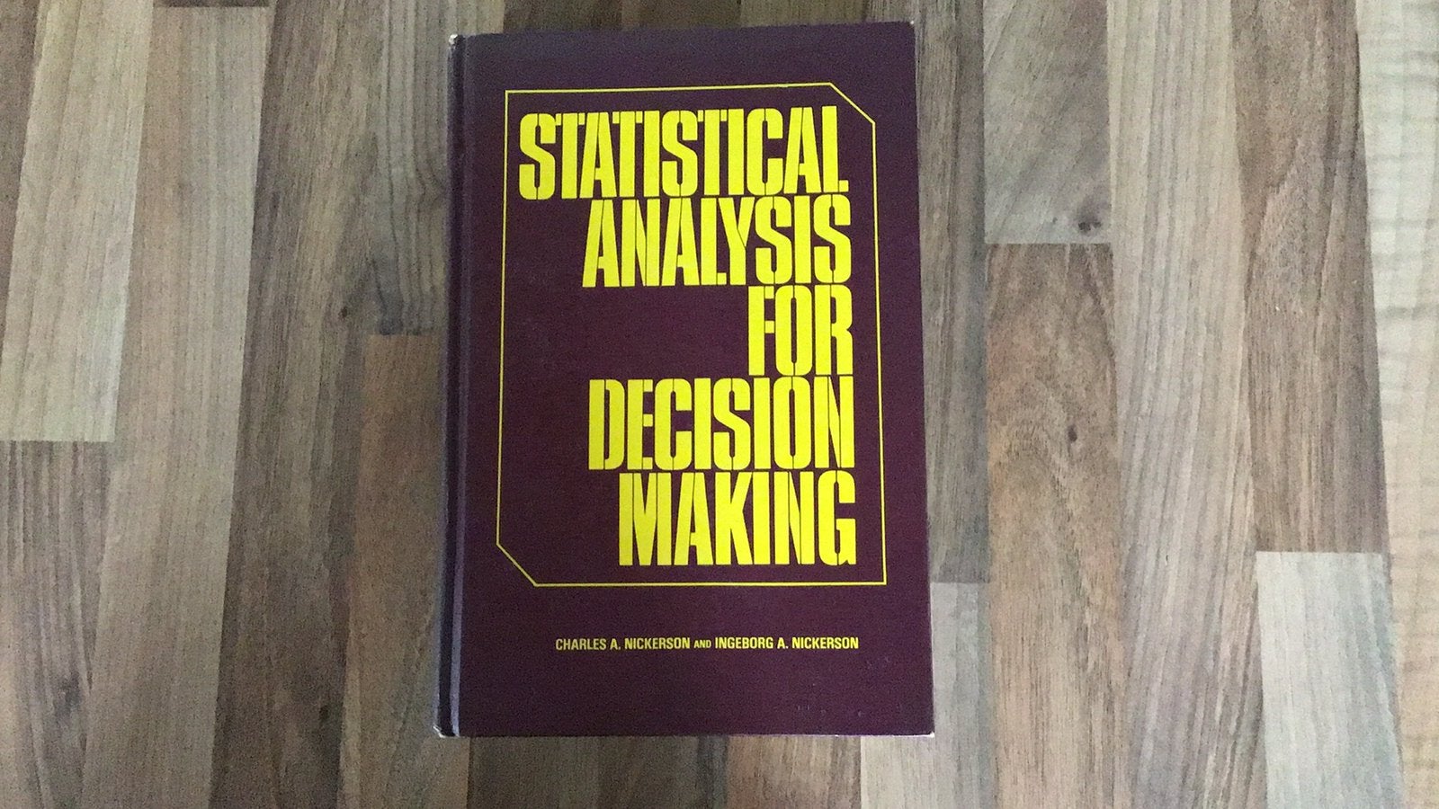 Statistical analysis for decicionmaking, Ophalen of Verzenden, Zo goed als nieuw