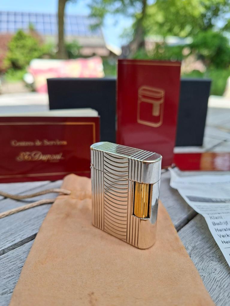 St Dupont Soubreny 1999 aansteker top staat, Verzamelen, Rookartikelen, Aanstekers en Luciferdoosjes, Ophalen of Verzenden, Zo goed als nieuw