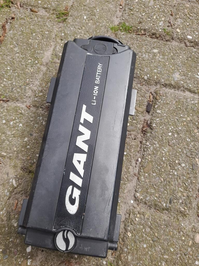 Giant twist accu 36 volt, Gebruikt, Giant, Ophalen of Verzenden, B