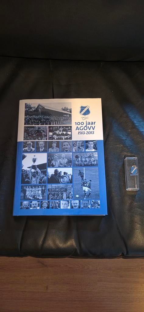 100 jaar AGOVV 1913-2013 Jubileumboek met  AGOVV speld, Ophalen of Verzenden, Zo goed als nieuw, Onbekend, Balsport