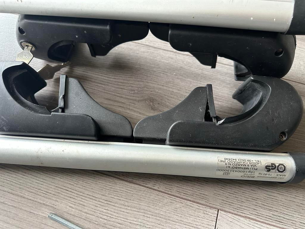 Dakdragers F.lli Menabo - Universeel met slot, Auto diversen, Dakdragers, Gebruikt, Ophalen