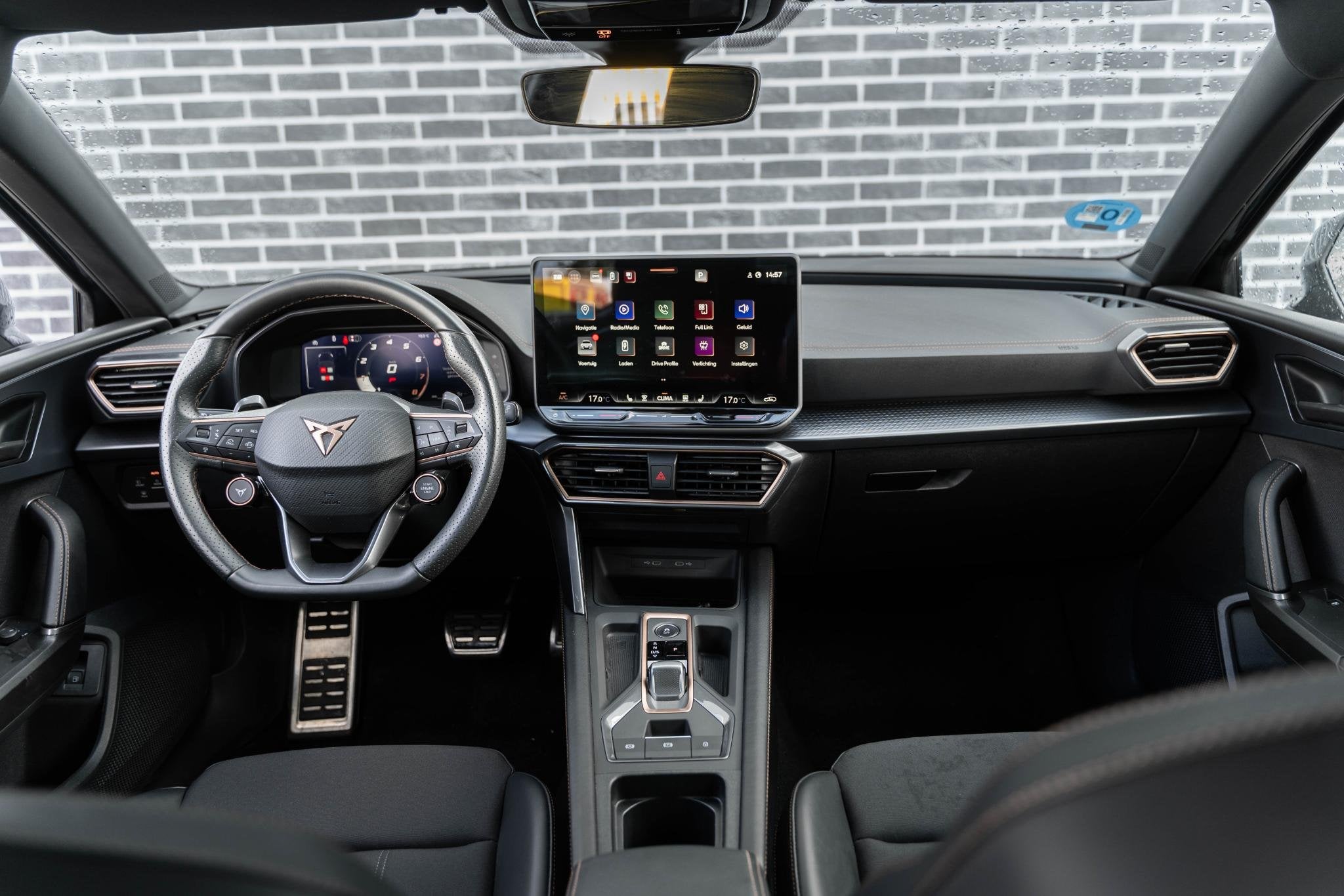 Cupra Leon 1.5 TSI e-Hybrid Business | Plug-in Hybrid (PHEV), Auto's, Stof, 4 cilinders, 1573 kg, 26 kWh