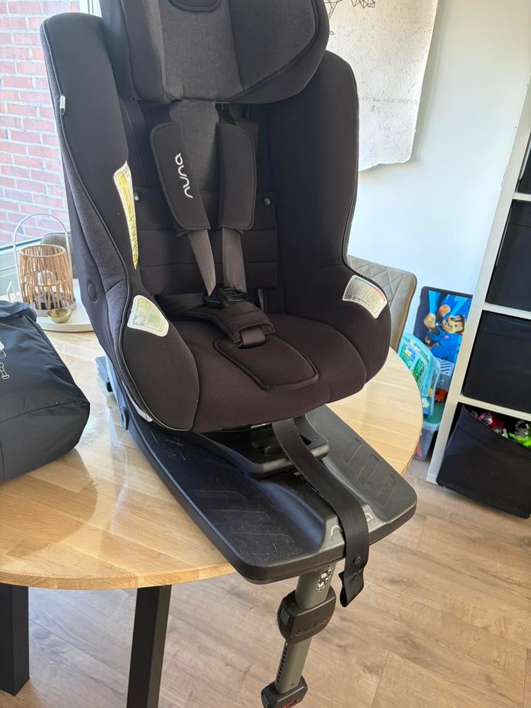 Nuna Rebel plus draaibare autostoel 0 t/m 4 jaar, 0 t/m 18 kg, Zo goed als nieuw, Isofix, Ophalen