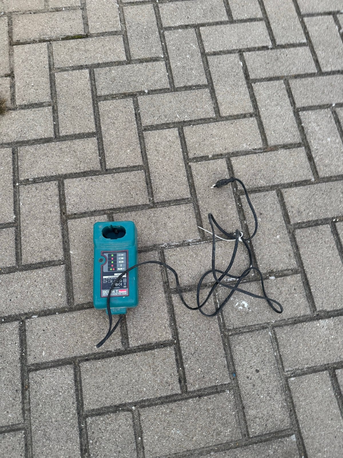 Makita oplader DC18RC voor 14.4V-18V accu's, Ophalen of Verzenden, Gebruikt