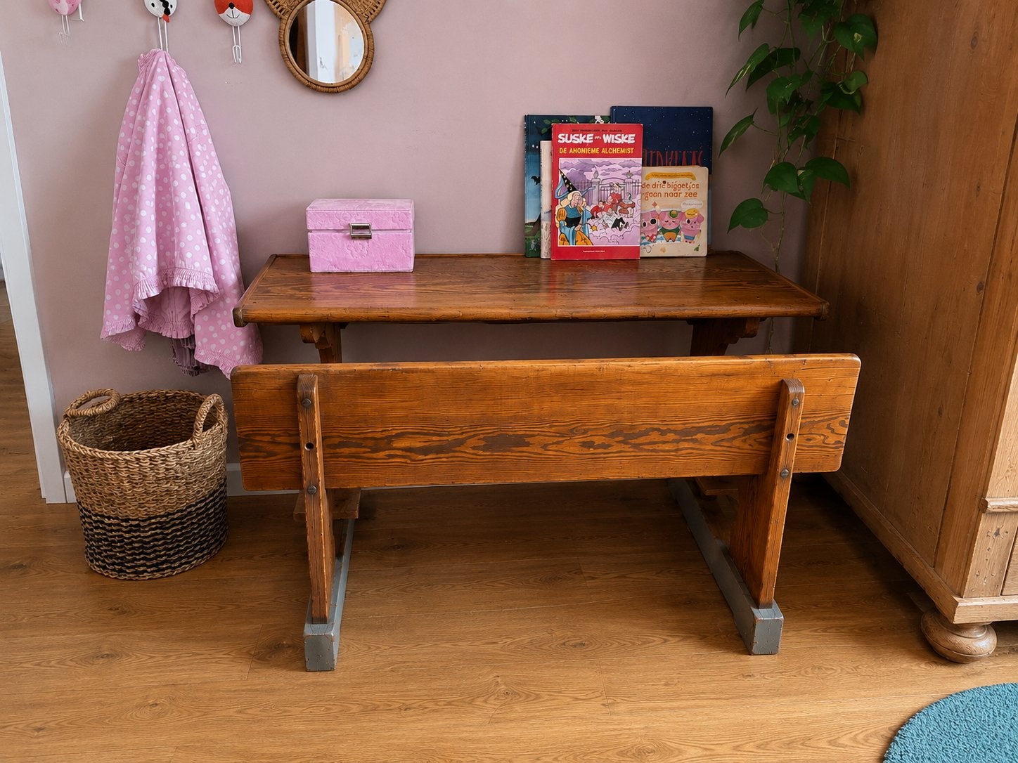 Prachtige vintage houten schoolbank / kinderbureau, Ophalen of Verzenden