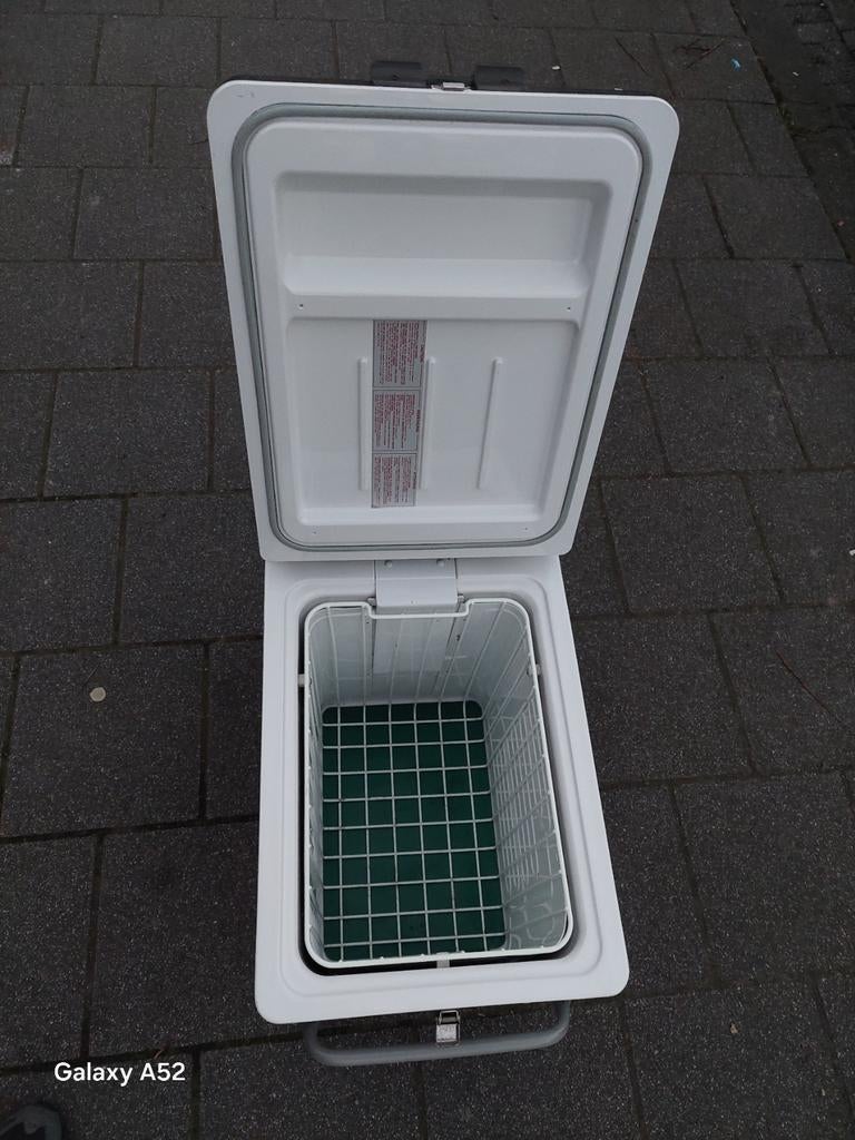 Engel MT-45 compressor camper boot koelbox op 12v 24v 220v, Ophalen of Verzenden