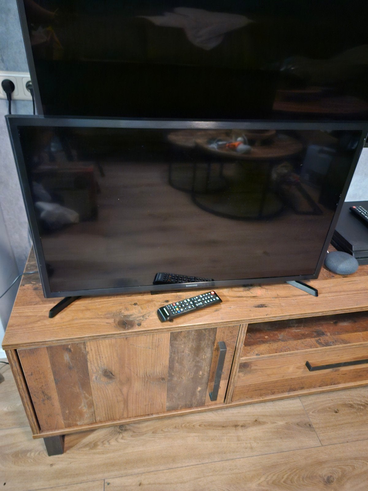 32" Samsung Smart TV met afstandsbediening, Ophalen, Gebruikt, 50 Hz, LCD