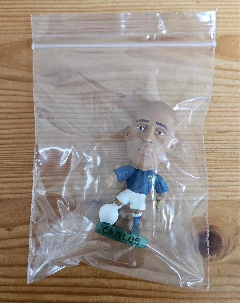 Voetbalpoppetje Corinthian Prostars Roberto Carlos, Ophalen of Verzenden, Nieuw, Buitenlandse clubs, Beeldje of Poppetje