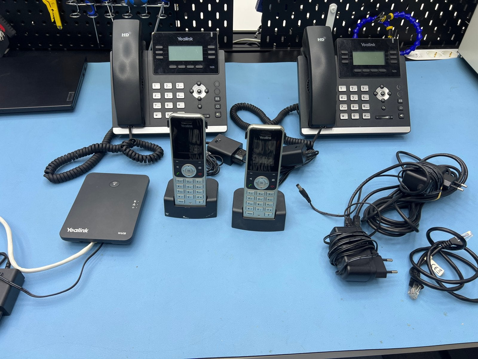 Yealink VoIP pakket, Ophalen of Verzenden, Gebruikt, 2 handsets
