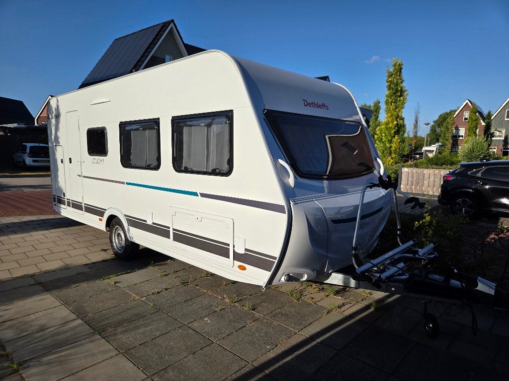 Dethleffs C'Joy 480 QLK (2025) – Zeer compleet, Kachel, Treinzit, Particulier, Dethleffs