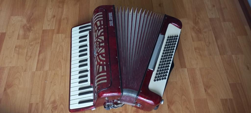 Silvio Soprani Accordeon - Zo goed als nieuw, Muziek en Instrumenten, Accordeons, Overige merken, Overige formaten, Zo goed als nieuw