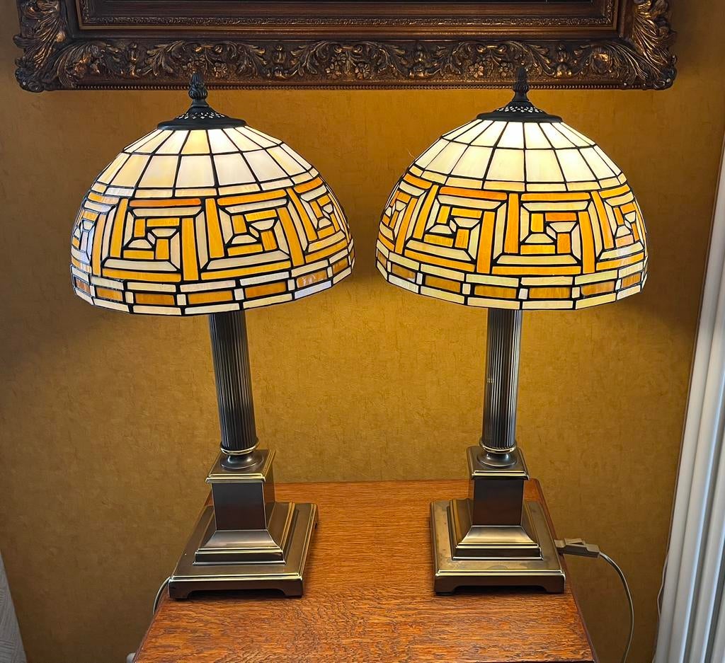 Tiffany lampen met zware messing kolom voet, Ophalen, Zo goed als nieuw, 50 tot 75 cm