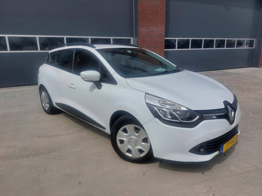 Renault Clio Estate 1.5 dCi ECO Expression AIRCO NAV, Voorwielaandrijving, Stof, Gebruikt, Euro 6