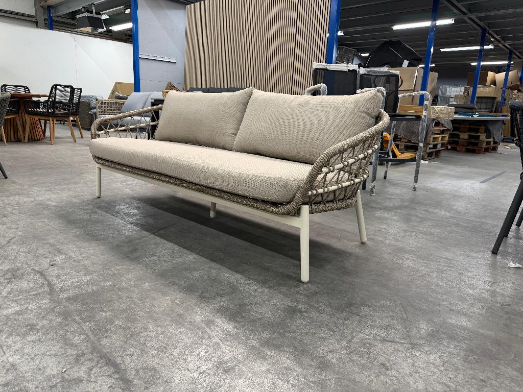 Dakota beige stoel-bank loungeset 4-delig | aluminium + touw, Tuin en Terras, Tuinsets en Loungesets, Ophalen, 4 zitplaatsen, Aston Martinlaan 36