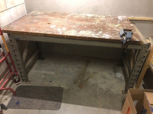 werkbank, Doe-het-zelf en Verbouw, Werkbanken, Ophalen, Gebruikt, 120 tot 170 cm, Bankschroef